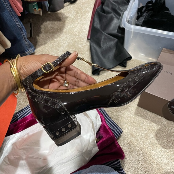 Chloé | Perry Patent Leather Mary Jane Pumps — Dark Brown - Picture 2 of 9